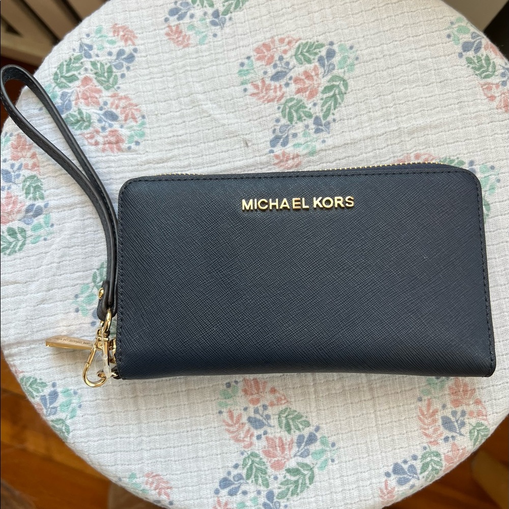 NWT Michael Kors Jetset wallet in navy - Picture 3 of 13